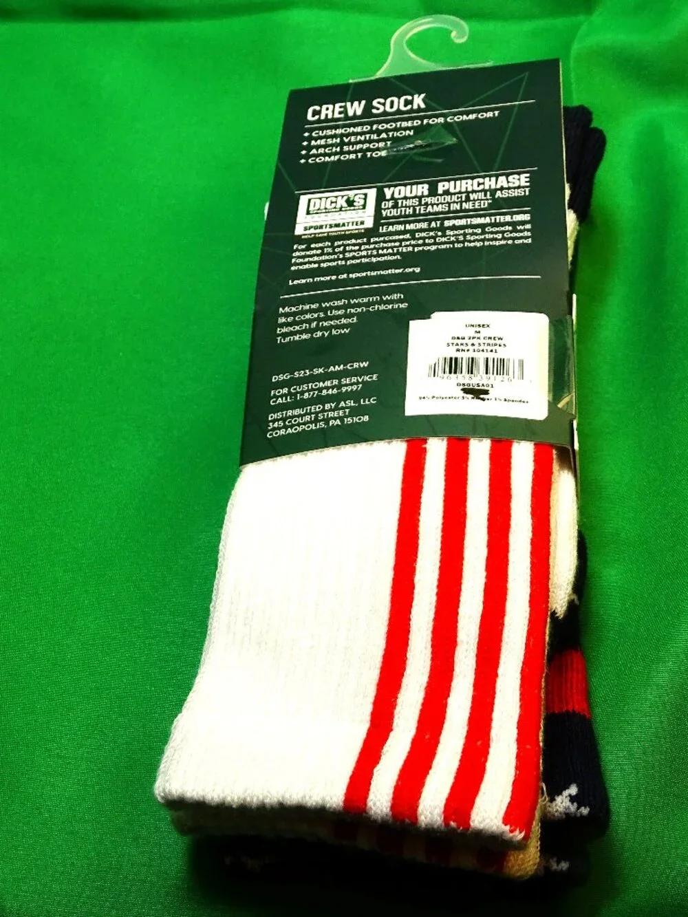 Package of 2 New Patriotic Crew Socks Women 5-10 Men 4-8